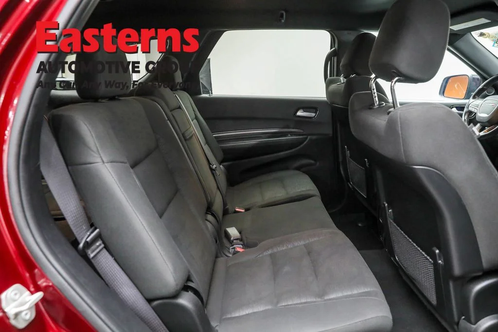 Used 2023 Red Dodge SXT image 22