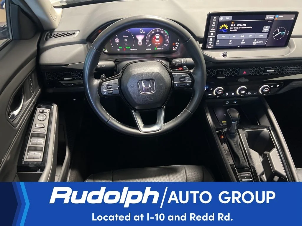 Used 2024 Gray Honda Touring image 13