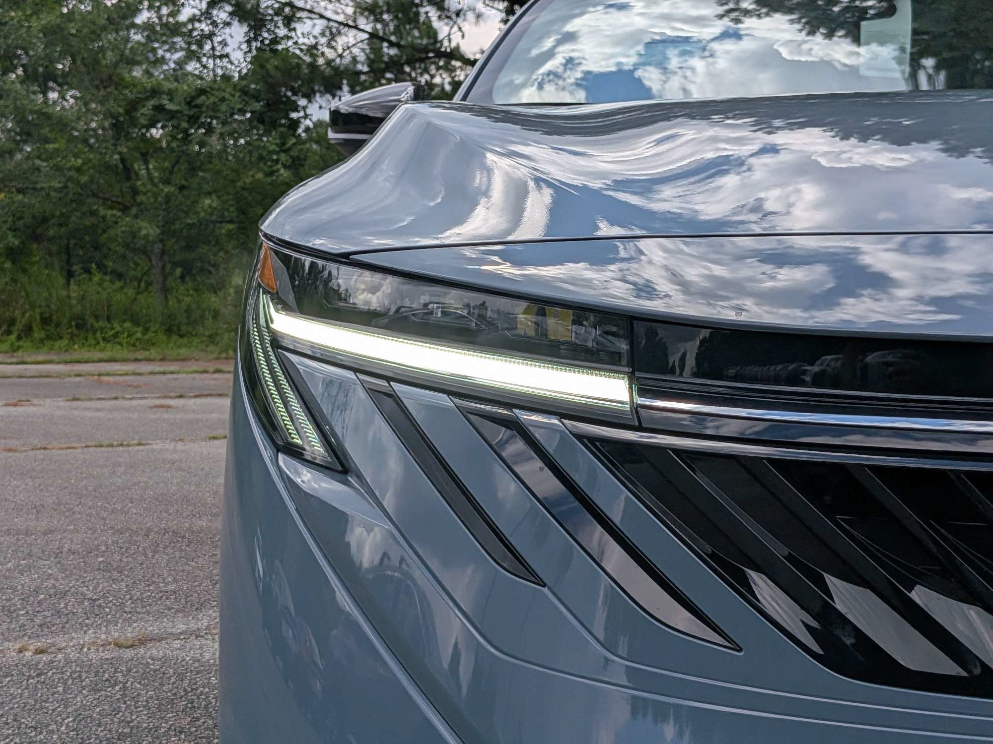 New 2026 Gray Nissan SL image 8