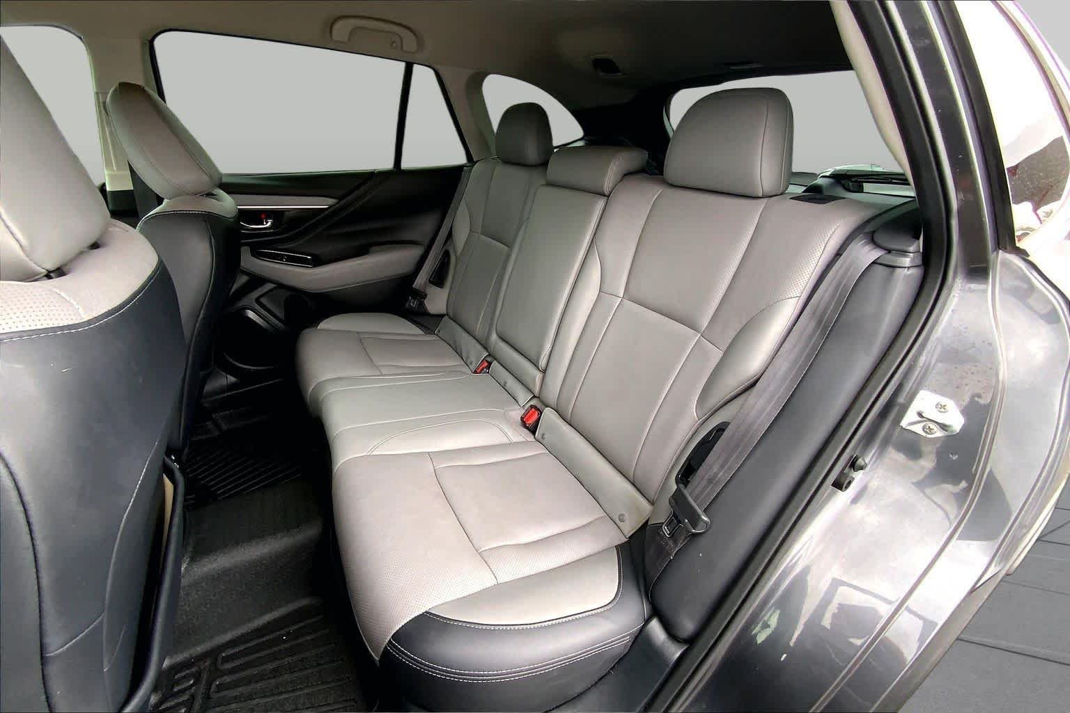 Used 2022 Magnetite Gray Metallic Subaru Limited image 21