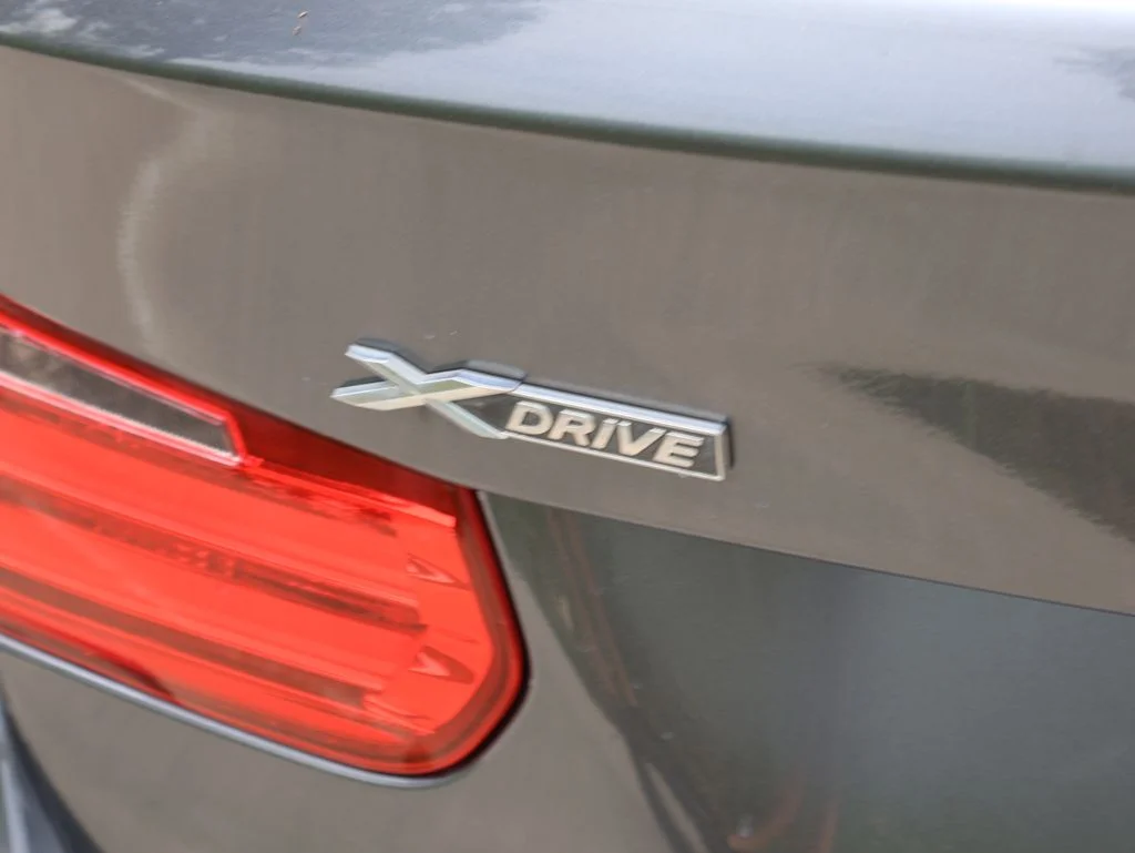 Used 2015 Gray BMW 328i xDrive image 15