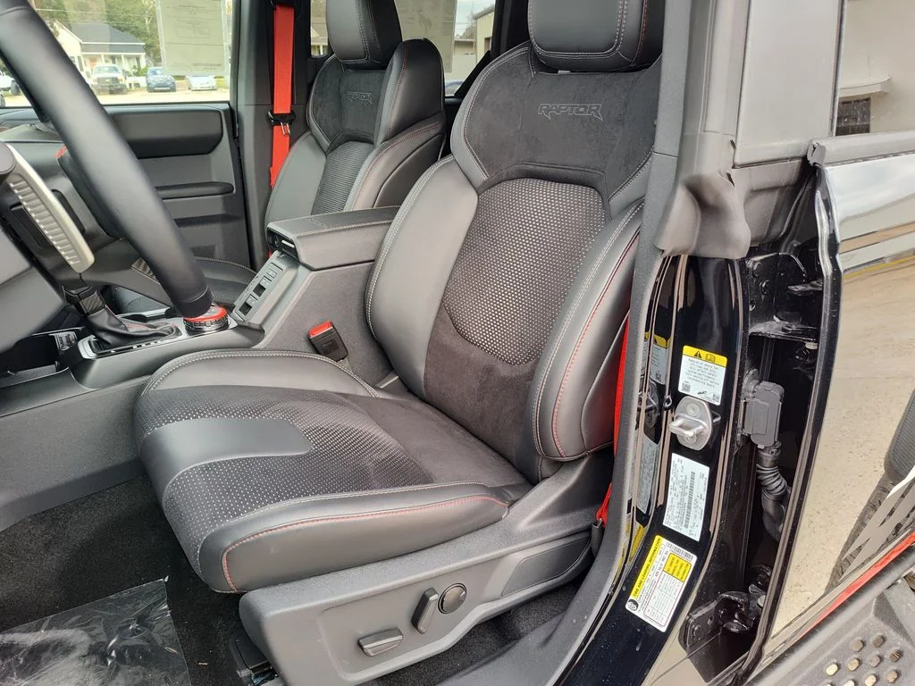 2025 Ford Bronco 4-Door Raptor - Photo 2