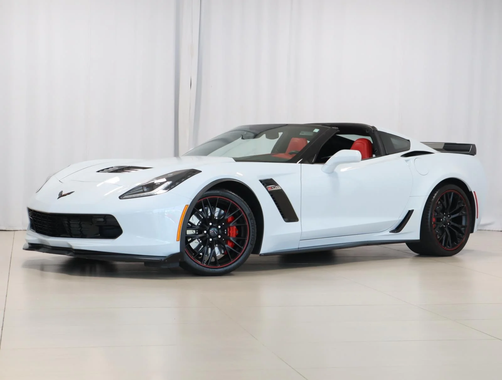 2019 Chevrolet Corvette Z06 Coupe 2LZ's photo