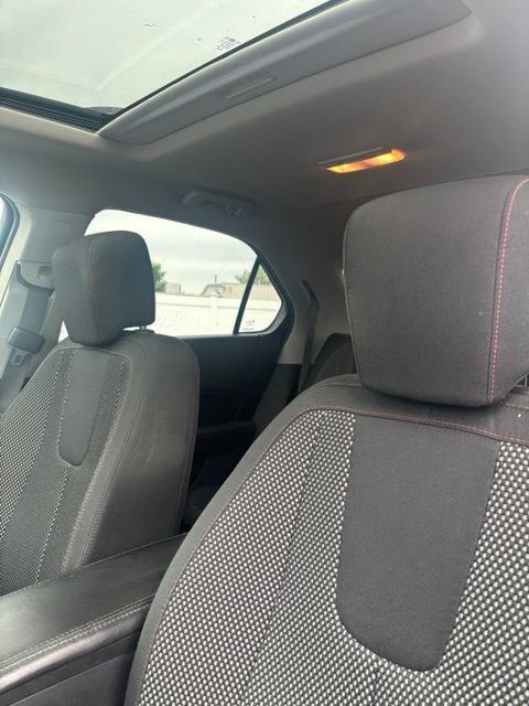 Used 2016 SUMMIT WHITE Chevrolet LT image 11