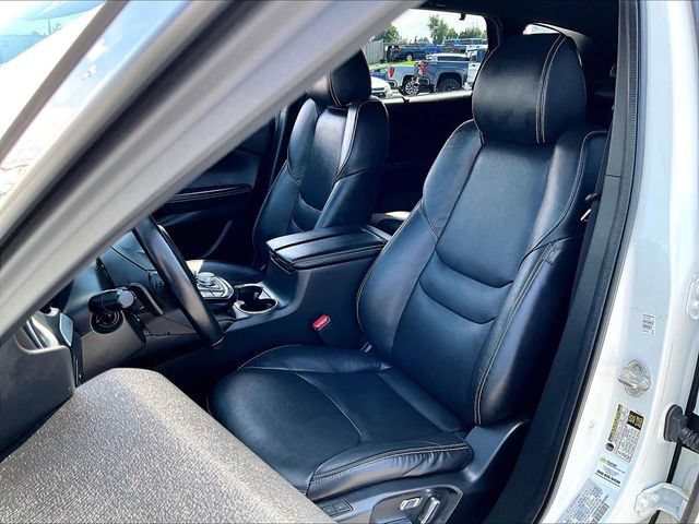 Used 2021 Snowflake White P Mazda Grand Touring image 10