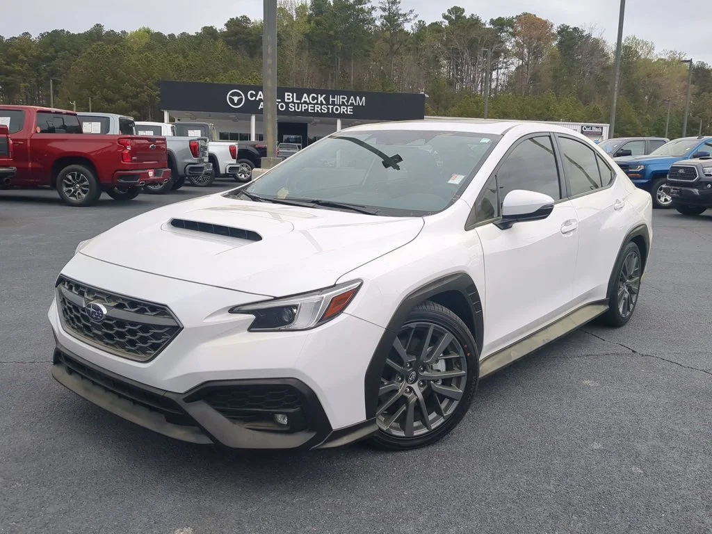 Used 2022 Ceramic White Subaru GT image 1