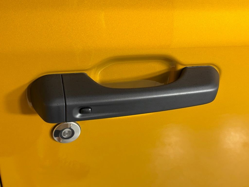 New 2026 Goldilocks Exterior Paint Jeep Rubicon X image 14