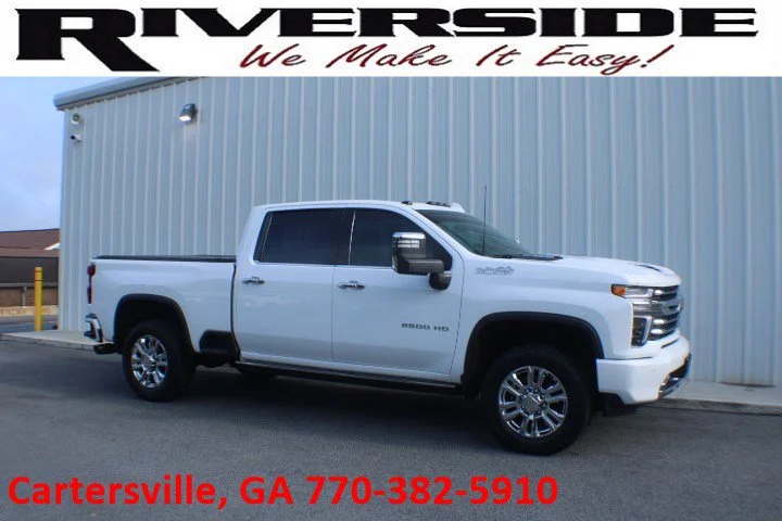 2023 Chevrolet Silverado HD High Country 4WD Crew Cab Standard Box's photo