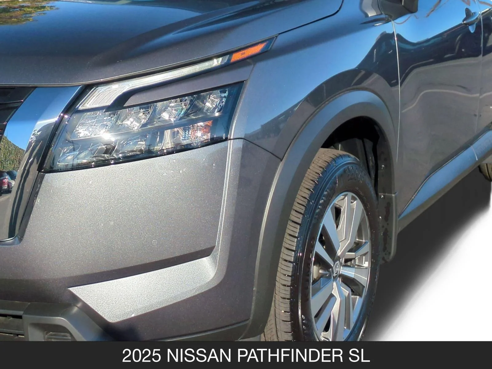 Used 2025 Gun Metallic Nissan SL image 10