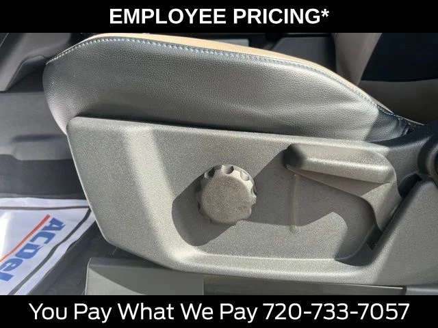 Used 2021 White Ford Wildtrak image 19