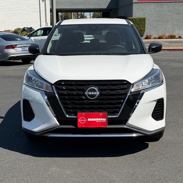 Used 2025 White Nissan S image 2