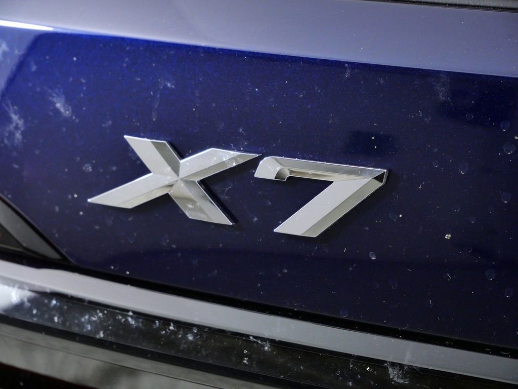 2026 BMW X7 40i - Photo 13