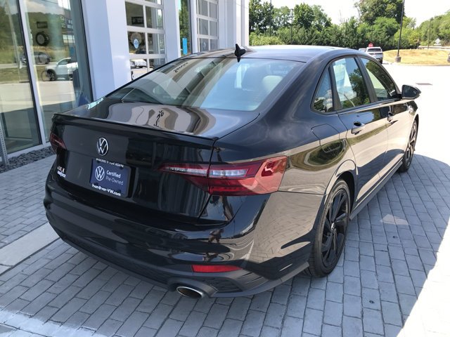 Certified Used 2024 Deep Black Pearl Volkswagen Autobahn image 8