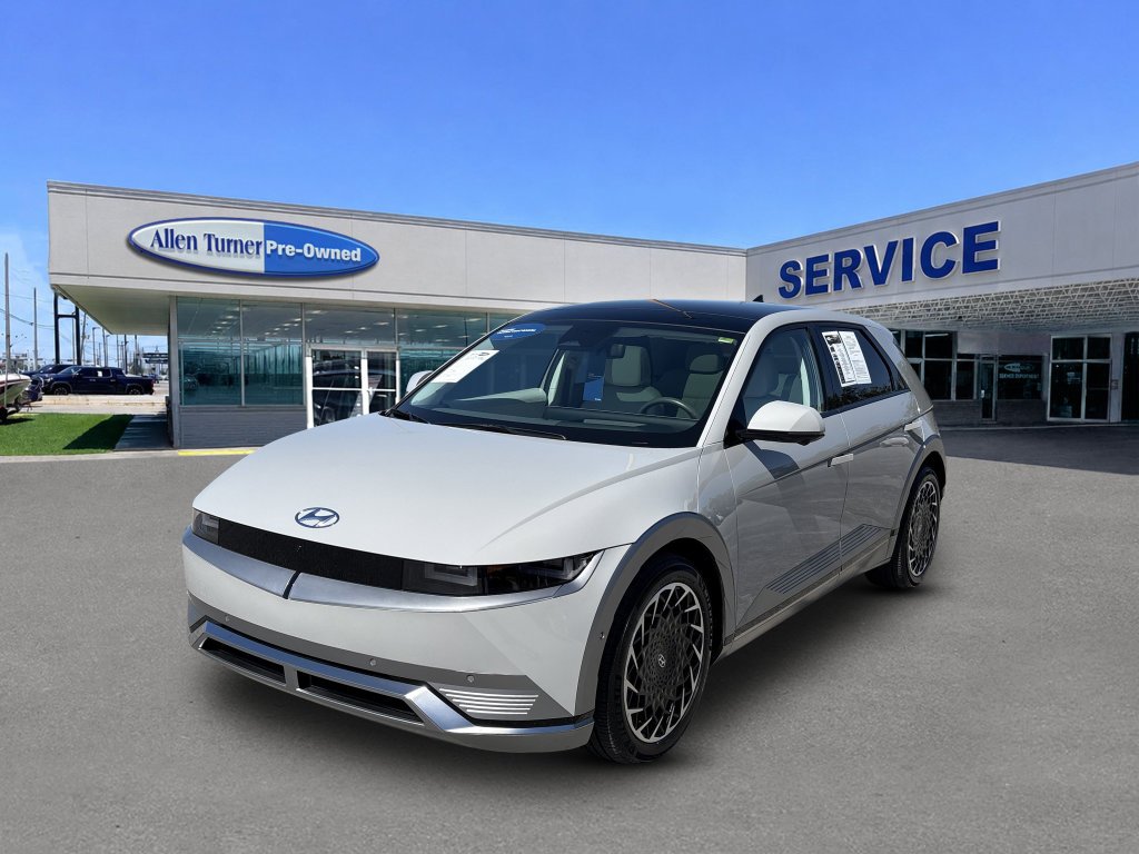 Certified Used 2024 Cyber Gray Hyundai Limited image 4