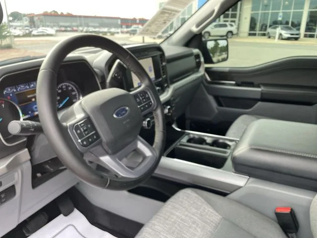 Used 2023 Blue Ford XLT image 15