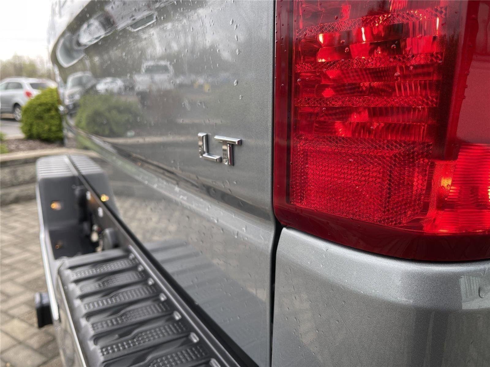 2025 Chevrolet Silverado 1500 LT - Photo 15