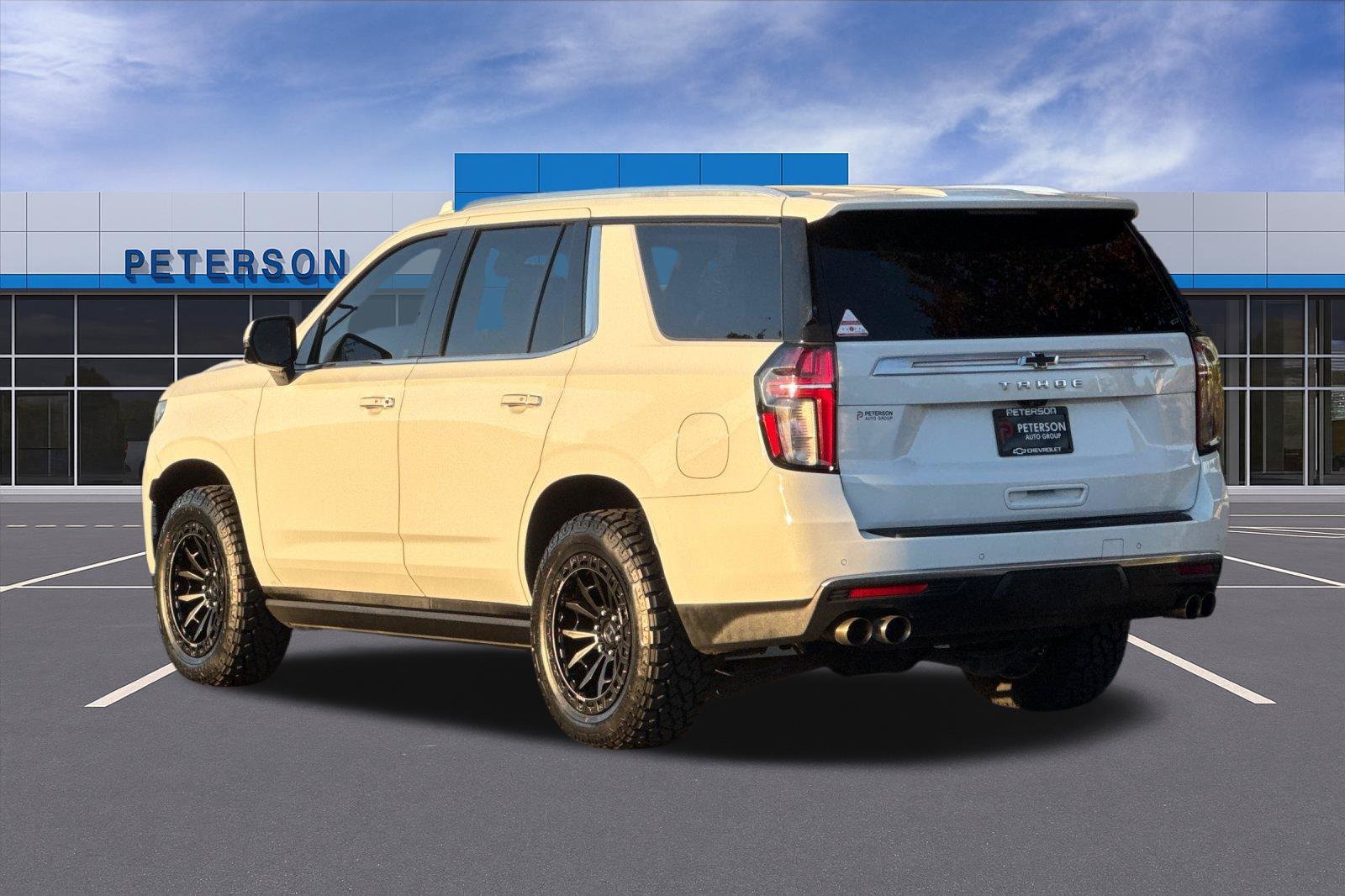 Used 2021 White Chevrolet High Country image 6