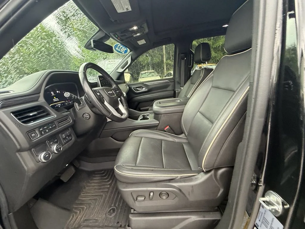 Used 2022 Onyx Black GMC SLT image 10