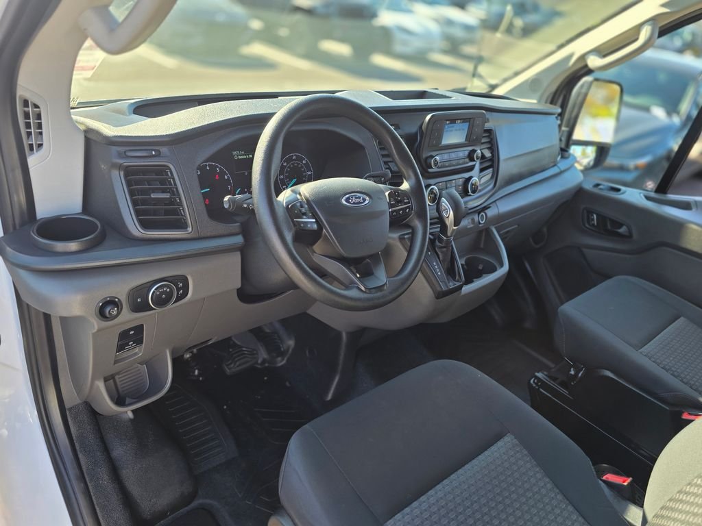 Used 2025 White Ford Base image 17
