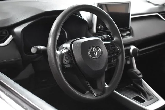 Used 2023 Silver Toyota LE image 19