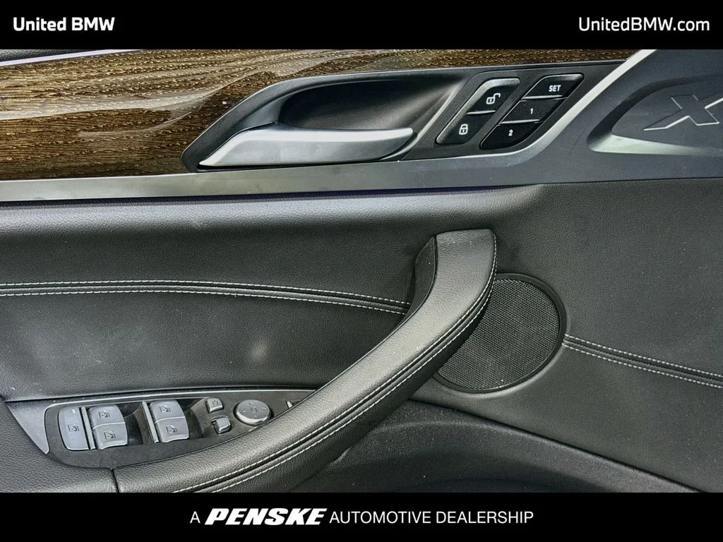 2022 BMW X3 30i - Photo 3