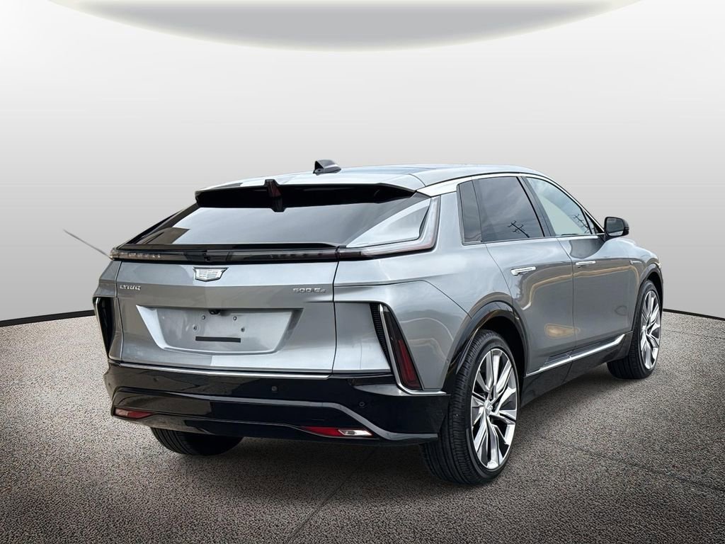 Certified 2024 Cadillac LYRIQ Luxury 3 with VIN 1GYKPSRL4RZ137829 for sale in Chantilly, VA