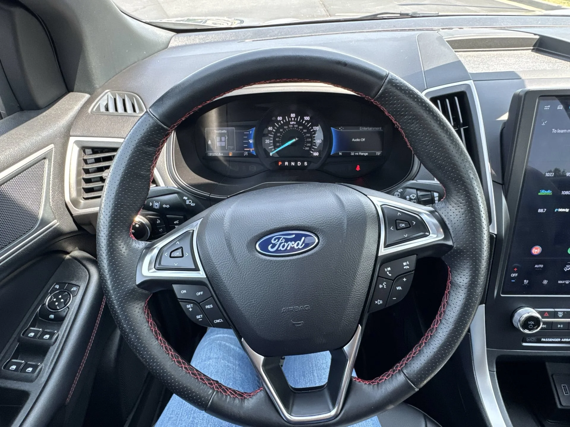 2024 Ford Edge ST-Line - Photo 14