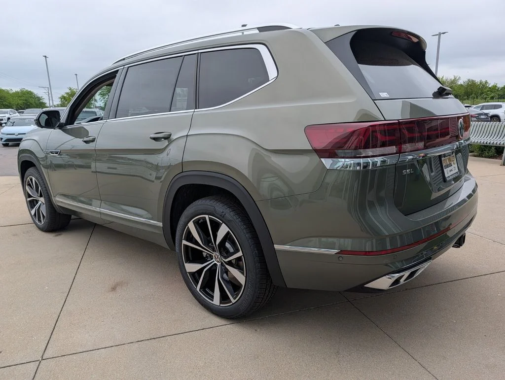 New 2026 Green Volkswagen 2.0T SEL Premium R-Line image 7