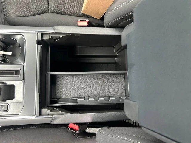 New 2026 Oxford White Ford XLT image 25