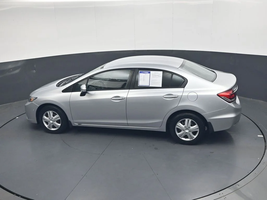 Used 2015 Silver Honda LX image 34