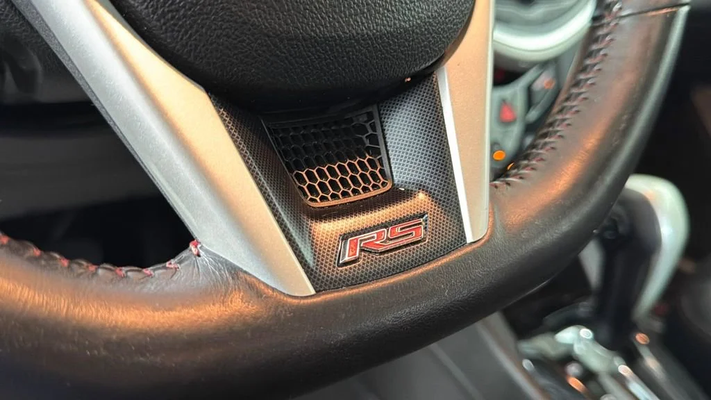 Used 2017 SUMMIT WHITE Chevrolet Premier image 24