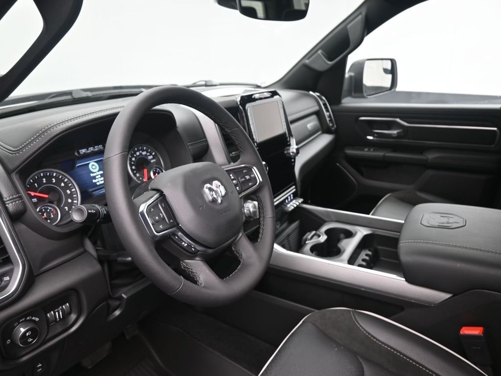 New 2026 Bright White Clear-Coat Exterior Paint RAM Laramie image 19