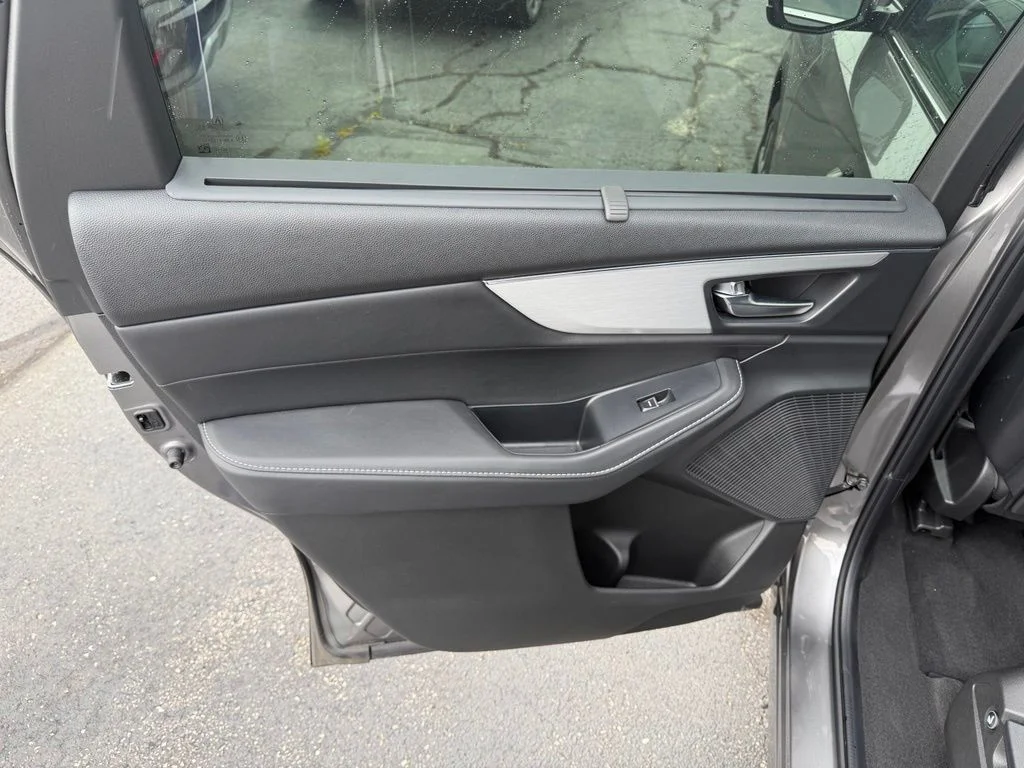Used 2024 Gray Acura Technology SH-AWD image 28