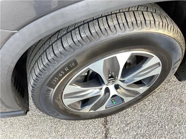 Used 2023 Magnetic Gray Metallic Toyota XLE Front-Wheel Drive image 10