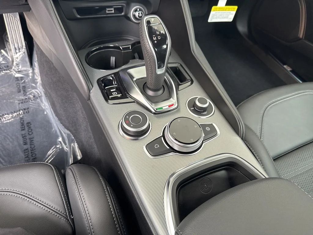 New 2026 White Alfa Romeo Base image 11