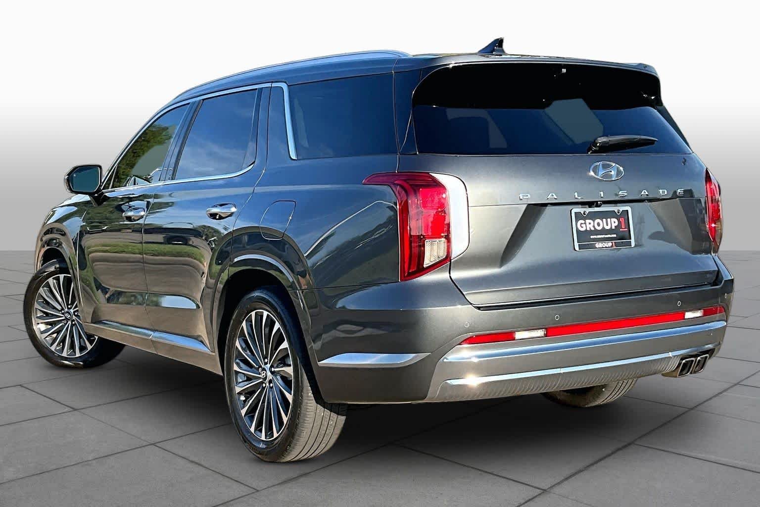 Used 2023 Steel Graphite Hyundai Calligraphy image 11