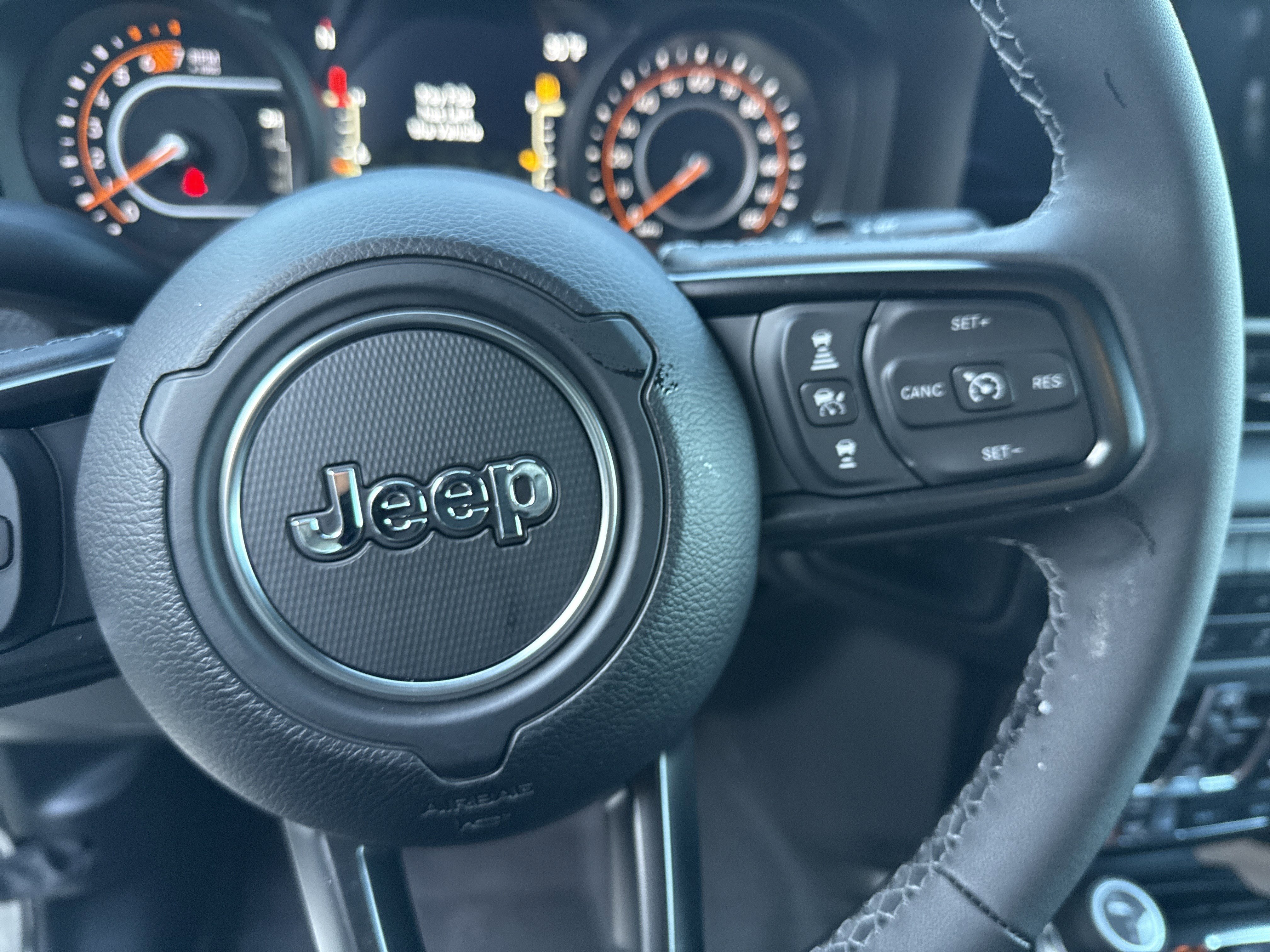 New 2026 Granite Crystal Metallic Clearcoat Jeep  image 29
