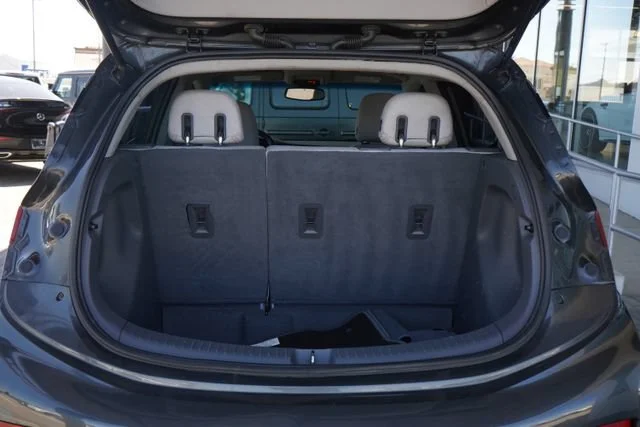 Used 2019 (Includes (TUS) Black grille.) Chevrolet LT image 8