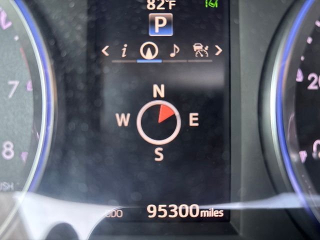 Used 2016 White Toyota Limited Platinum V6 image 11