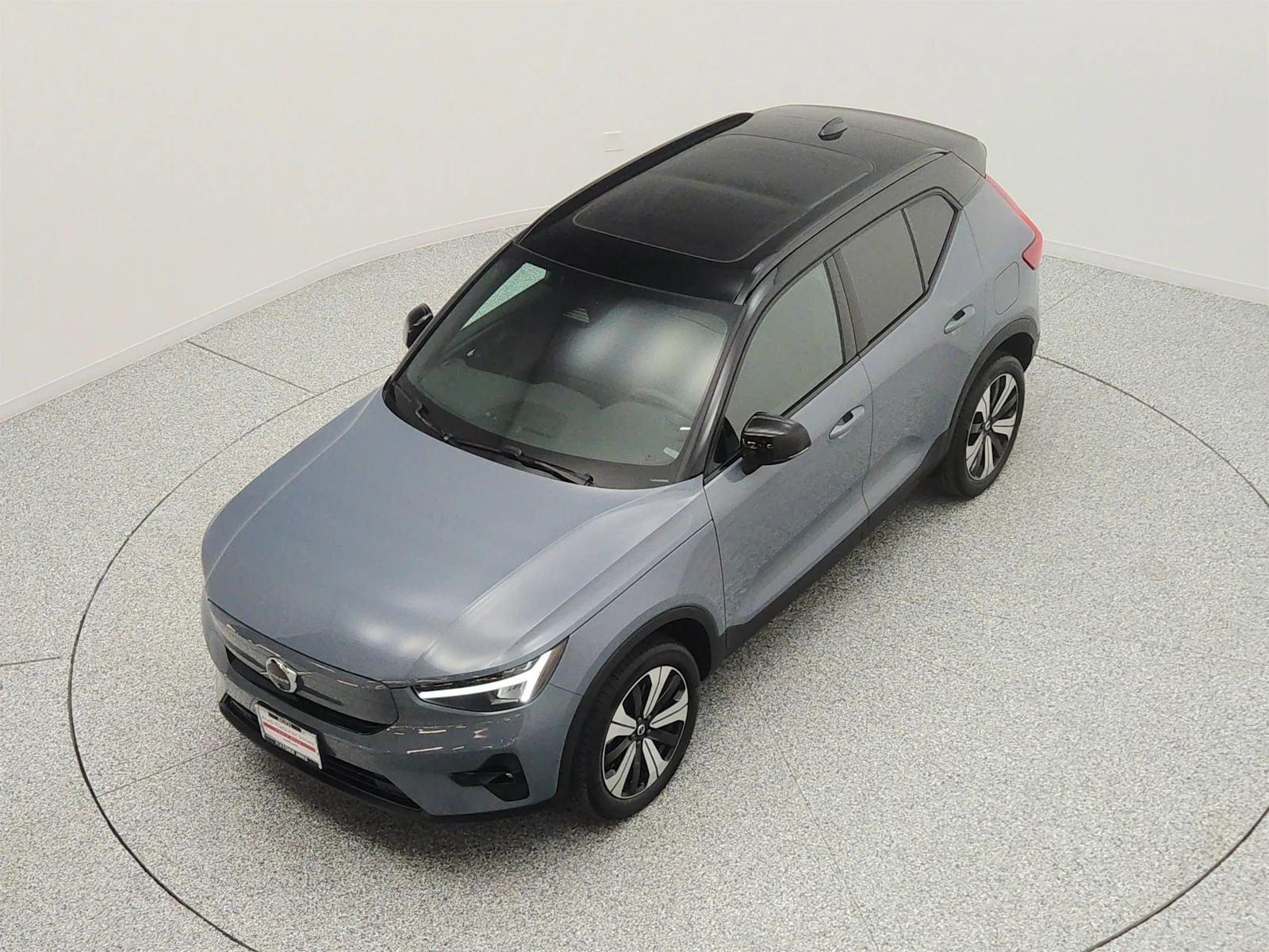 Used 2023 Thunder Grey Metallic Volvo Twin eAWD Plus image 22