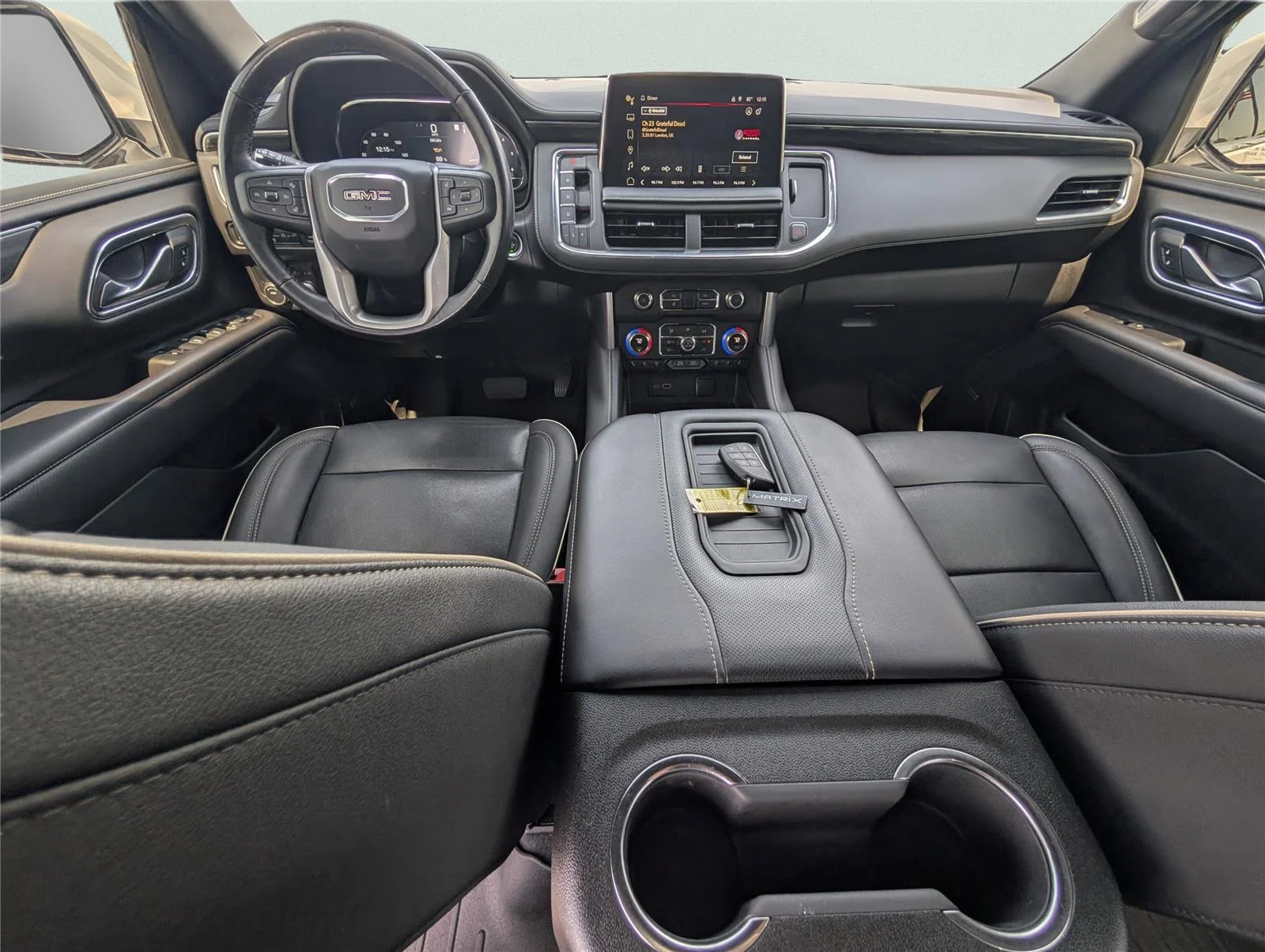 Used 2022 Summit White GMC SLT image 30
