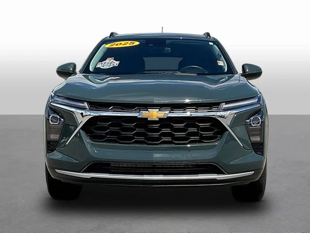 Used 2025 Gray Chevrolet LT image 2