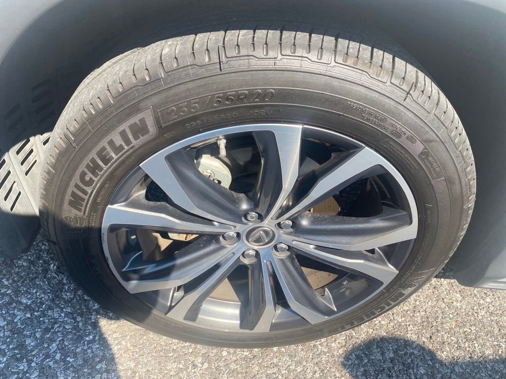 Used 2020 Eminent White Pearl Lexus 350L image 2