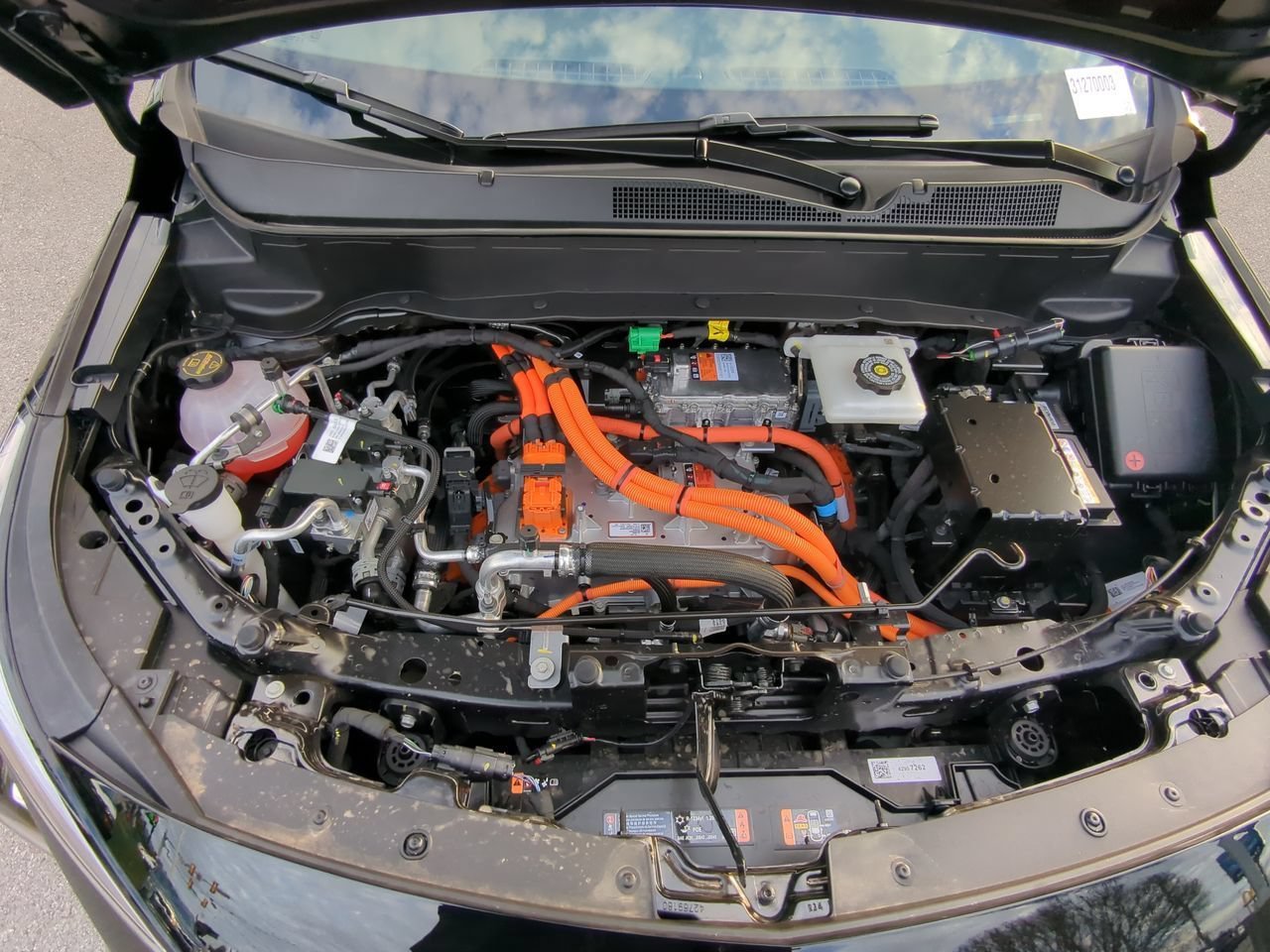 2027 Chevrolet Bolt LT - Photo 31