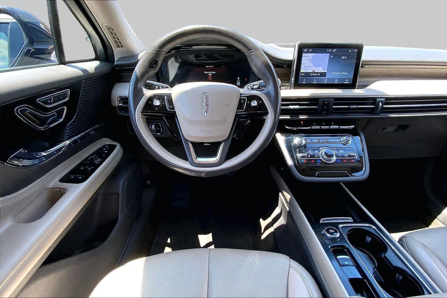 Used 2022 Infinite Black Metallic Clearcoat Lincoln Reserve image 6