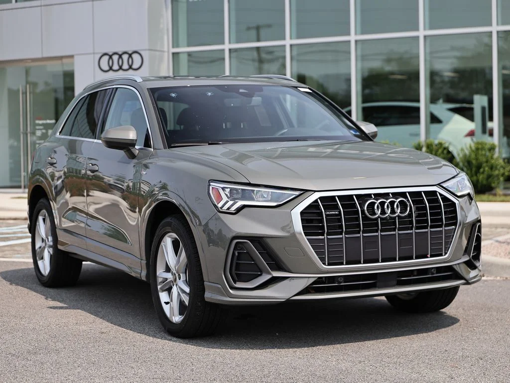 Used 2024 Gray Audi Premium Plus image 2