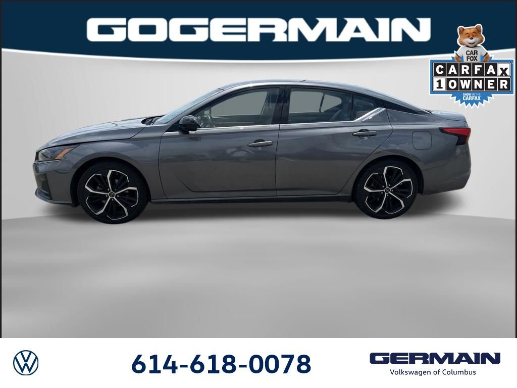 Used 2024 Gun Metallic Nissan 2.5 SR image 4