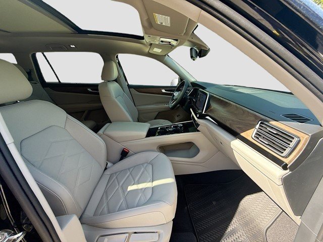 2026 Volkswagen Atlas SE w/Tech - Photo 25