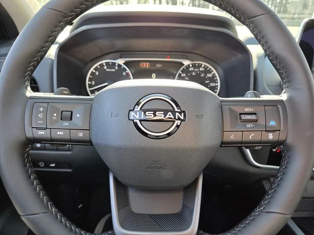 New 2026 Everest White Pearl TriCoat Nissan Dark Armor™ image 19