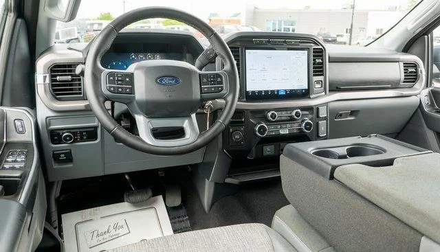 Used 2024 Black Ford XLT image 11